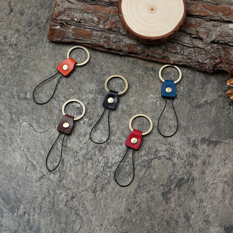 Điện thoại di động dây ngắn vòng khóa phổ quát điện thoại di động chuỗi u đĩa treo mặt dây chuyền mặt dây chuyền chuỗi đầy đủ 5 miếng - Phụ kiện điện thoại di động bán phụ kiện điện thoại