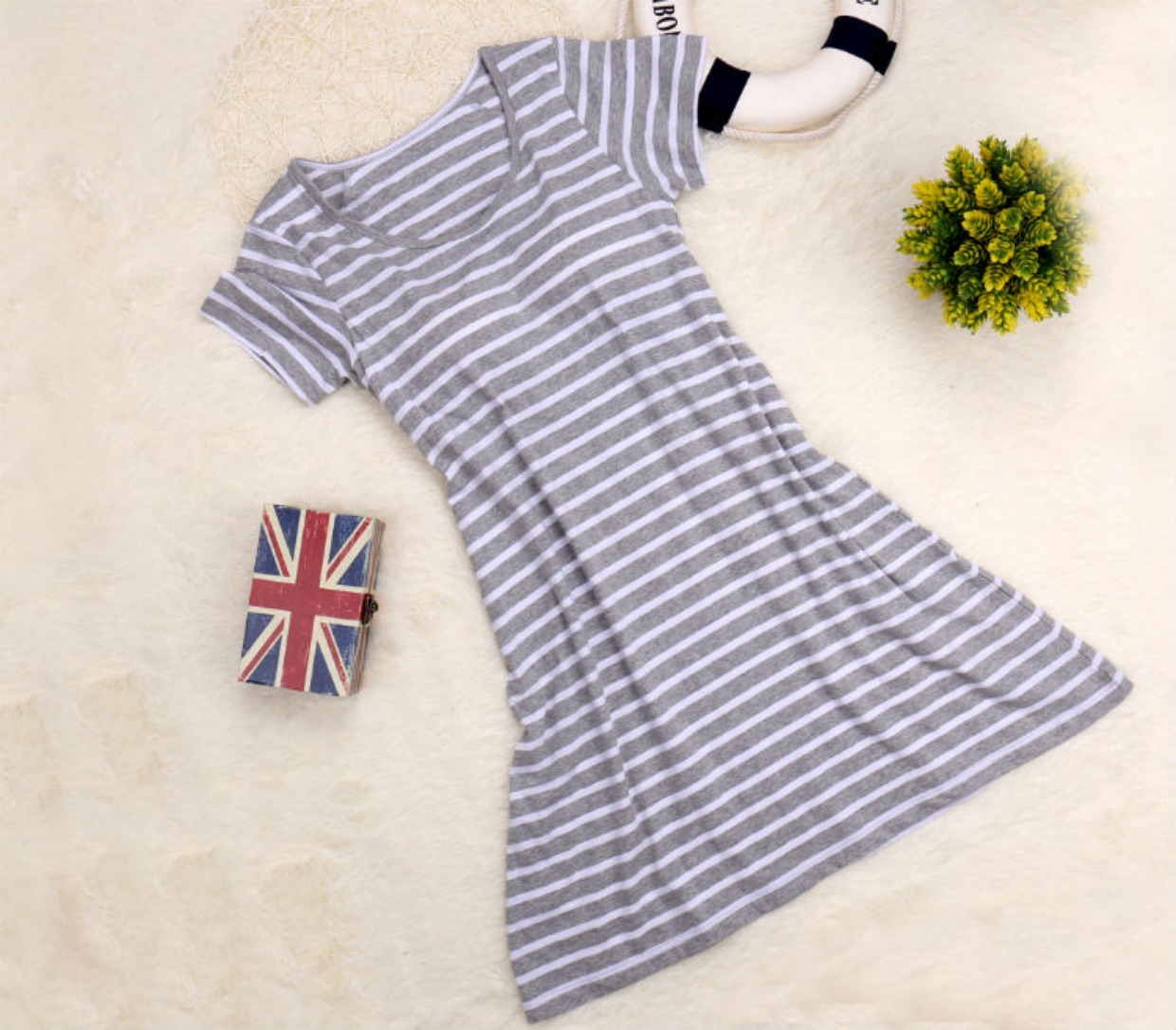 Áo ngực cotton mới tích hợp đồ ngủ với áo lót ngực nữ váy ngắn tay phục vụ tại nhà áo ngực miễn phí đầm dài qua gối cho tuổi trung niên