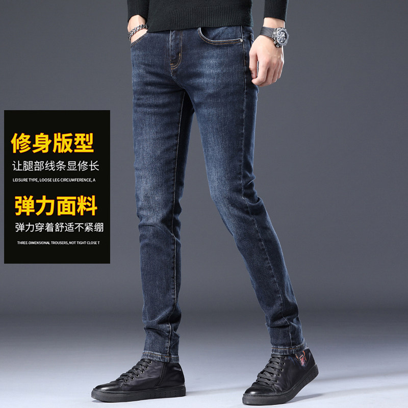 牛仔深蓝色好看吗？2025年时尚『穿搭』新趋势解读