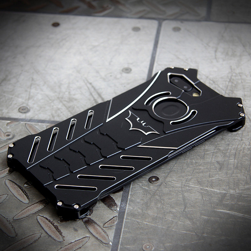 R-Just Batman Shockproof Aluminum Shell Metal Case with Custom Batarang Stent for OPPO R15 & OPPO R15 Dream Mirror Edition