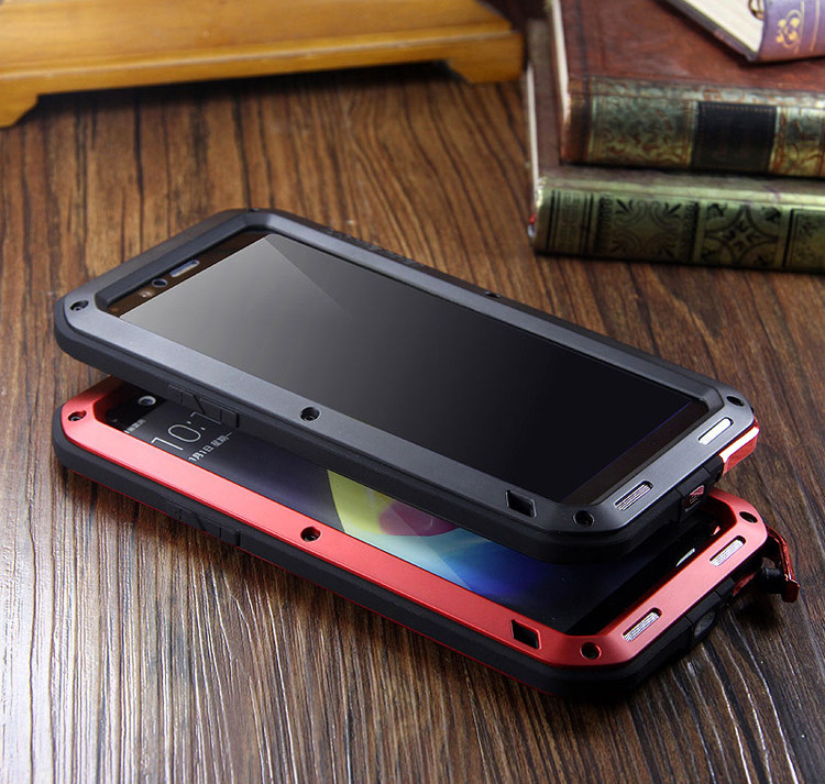 LOVE MEI Powerful Water Resistant Shockproof Dust/Dirt/Snow Proof Aluminum Metal Outdoor Gorilla Glass Heavy Duty Case Cover for OPPO R11s