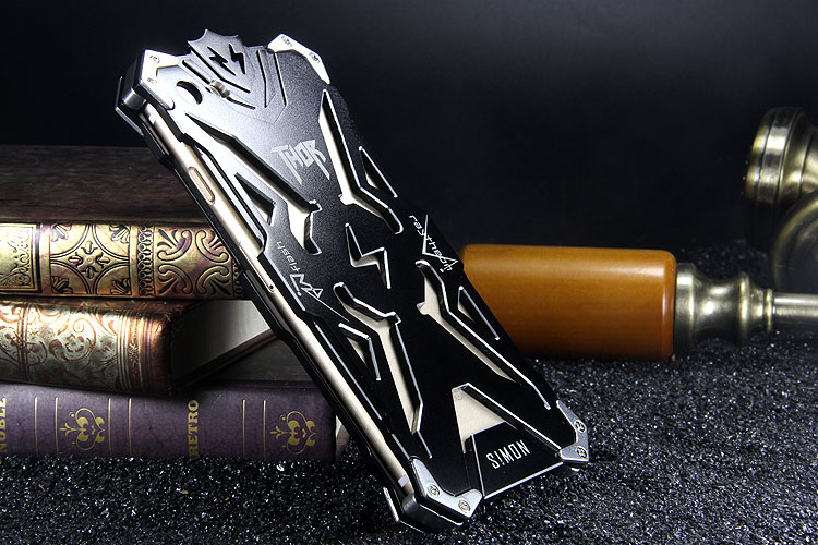 SIMON THOR Aviation Aluminum Alloy Shockproof Armor Metal Case Cover for Apple iPhone  7 Plus & iPhone 7