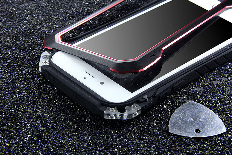 Luphie Armored Knight Bicolor Aluminum Metal Bumper + Shockproof Silicone Triple Protection Case Cover for Apple iPhone 6S Plus/6 Plus/6S/6