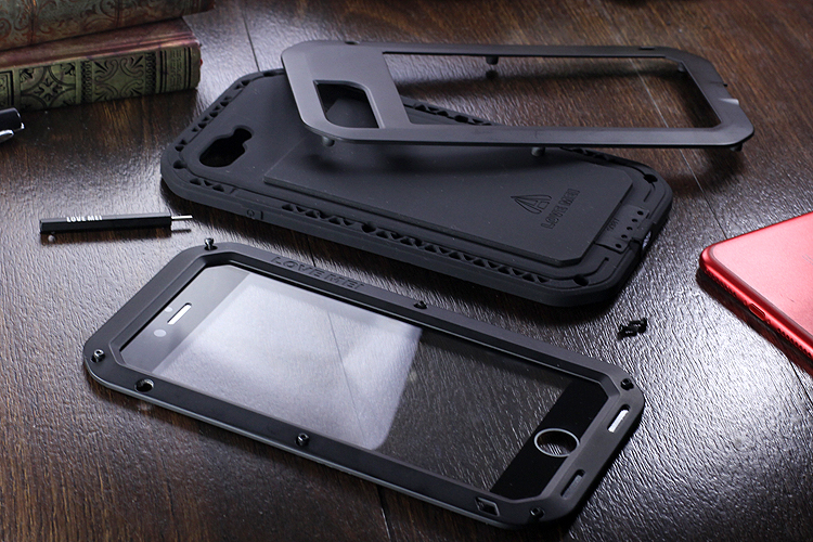 LOVE MEI Powerful Water Resistant Shockproof Dust/Dirt/Snow Proof Aluminum Metal Outdoor Gorilla Glass Heavy Duty Case Cover for Apple iPhone 7 Plus & iPhone 7
