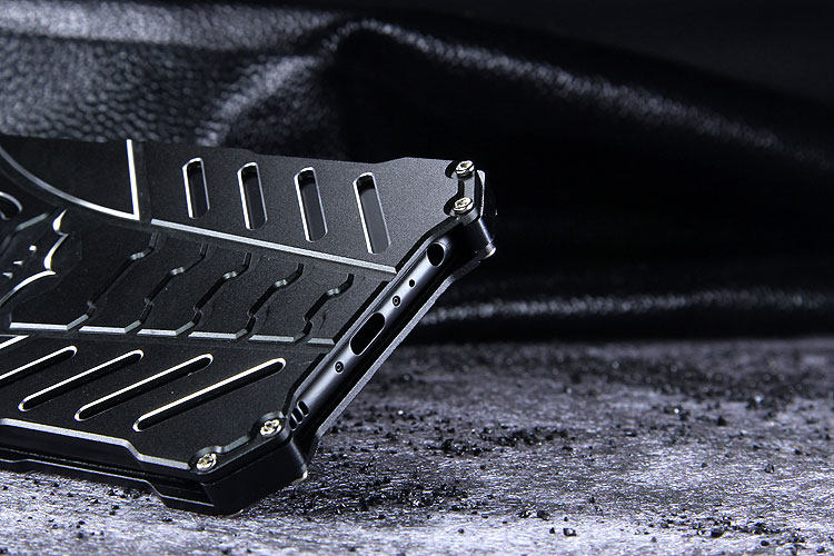 R-Just Batman Shockproof Aluminum Shell Metal Case with Custom Batarang Stent for Huawei P10 & Huawei P10 Plus