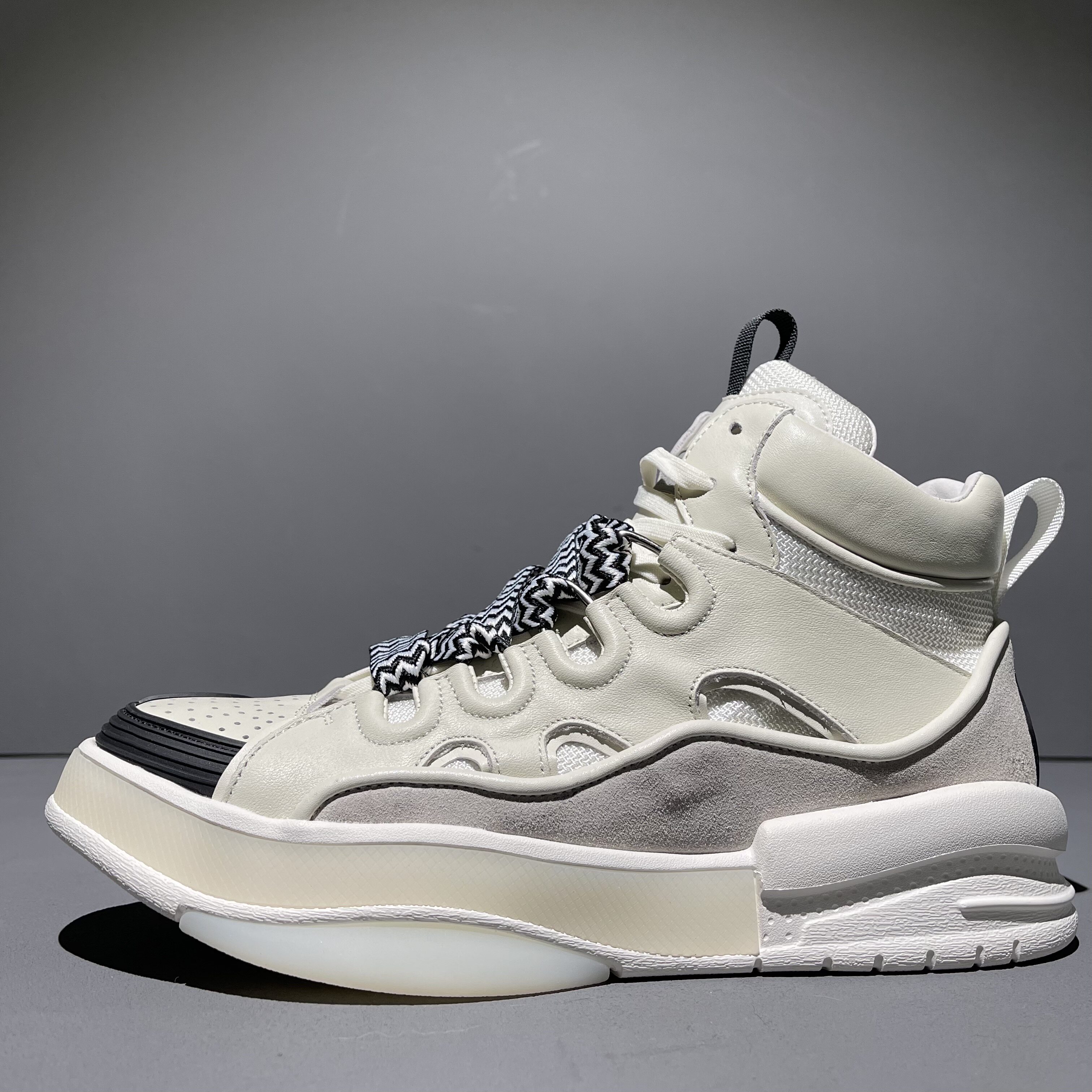 European station tide brand thick-soled niche design high-top shoes men's ins tide white shoes leather with sports Zhongbang board shoes