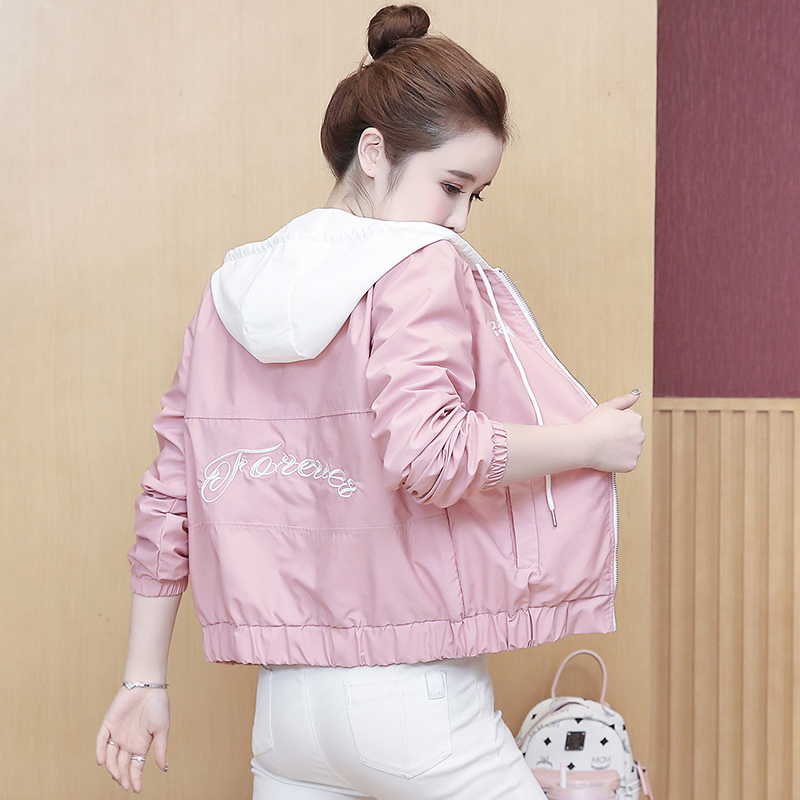 Spring and Autumn New Short Jacket for Women, Youthful and Stylish, Versatile Casual Hooded Baseball Jacket for Petite Figures Spring and Autumn New Short Jacket for Women, Youthful and Stylish, Versatile Casual Hooded Baseball Jacket for Petite Figures