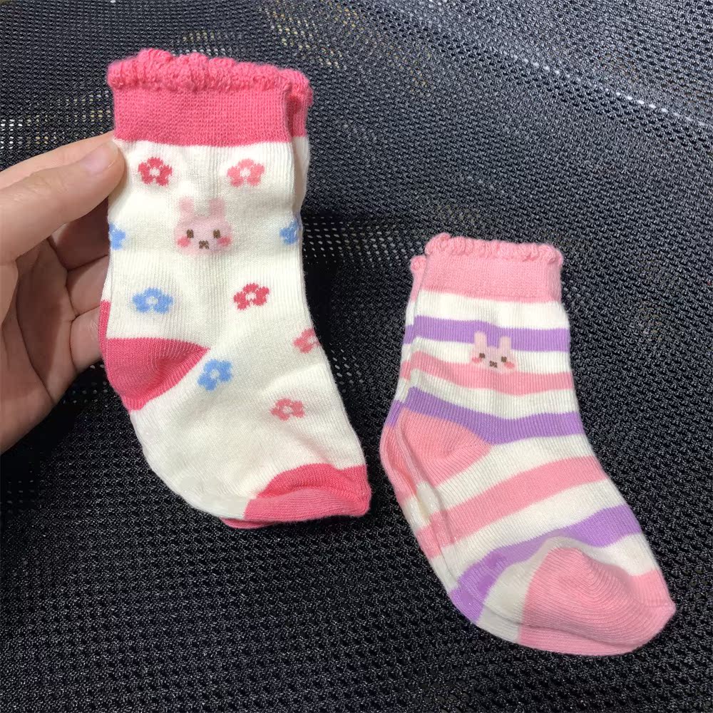 Foreign trade daily single girls cotton socks socks non-slip dispensing children's socks 1-3 years old boy cartoon baby socks baby socks