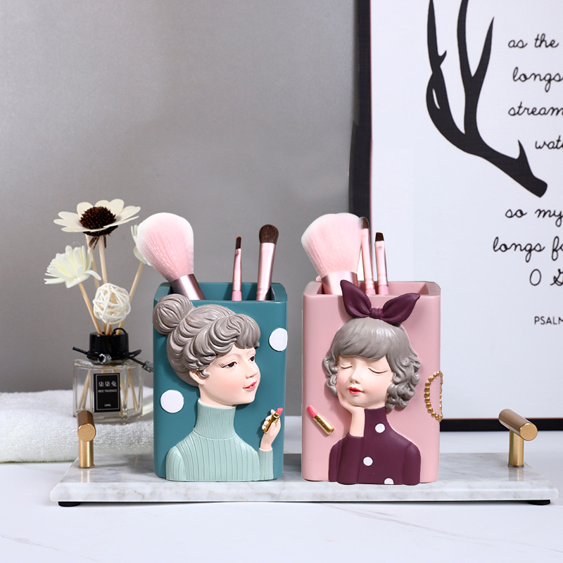 Makeup brush pen bucket eyebrow pencil holder desktop decoration personality creative fashion girl storage box resin craft decoration
