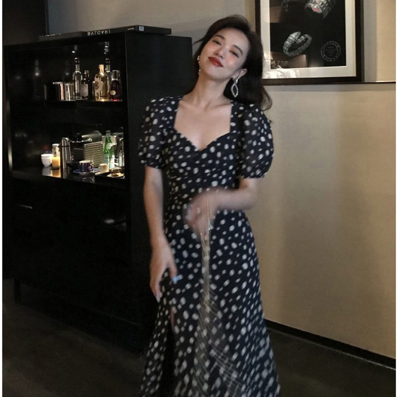 Large size women's fat mm 2021 new summer Western style cover belly French retro split floral dress