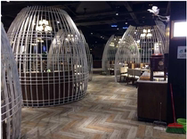 Iron decoration large bird cage cafe large round bird cage restaurant hot pot restaurant bird cage ornaments display