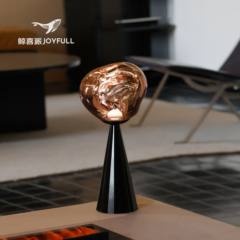 Whale Happy︱Designer Tom Dixon Lava Table Lamp Modern Minimalist Personality Atmosphere Bedside Rechargeable Small Table Lamp Whale Happy︱Designer Tom Dixon Lava Table Lamp Modern Minimalist Personality Atmosphere Bedside Rechargeable Small Table Lamp