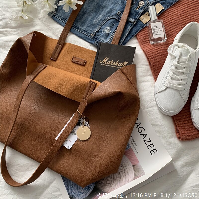 Single Shoulder Bag Package Women's Bag Autumn Winter Large Capacity New 201,900 Hitch College Students Class Bags Sloped Satchel Bag Atmosphere