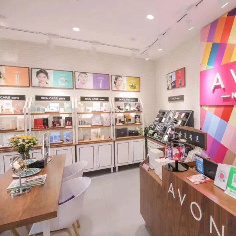 红裙美妆店的LOGO