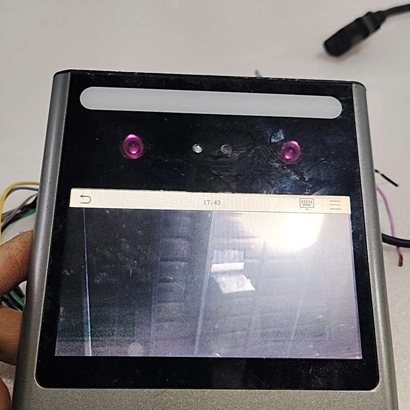 Negotiate price for ZKTeco xFace360 facial attendance and access control all-in-one machine, model xFa can be repaired