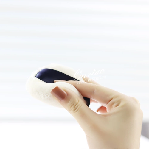 Мягкий спонж, рассыпчатая пудра