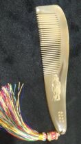 De Wood Autumn Yak Horn Bullbone Comb Health Comb for the Potala Potala Palace Map with a transfer cylinder
