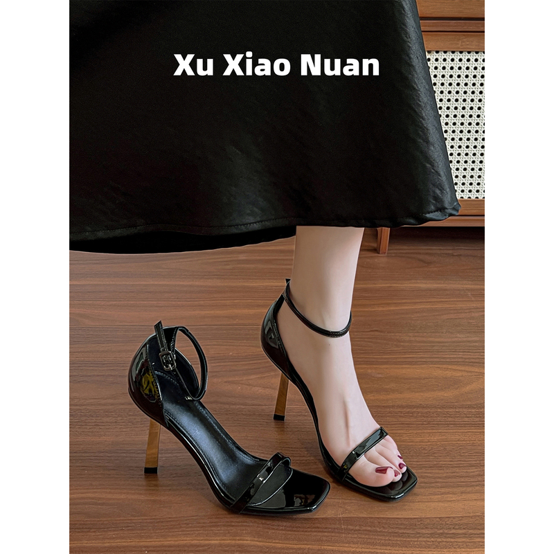Sheepskin Version~ Patent Leather Small Gold Bar High-Heeled Sandals for Women, Summer 2026 New Fashion Sexy One-Strap Sandals