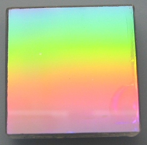 Reflective grating 300 lines, blazing wavelength 1500nm 30*30*6mm