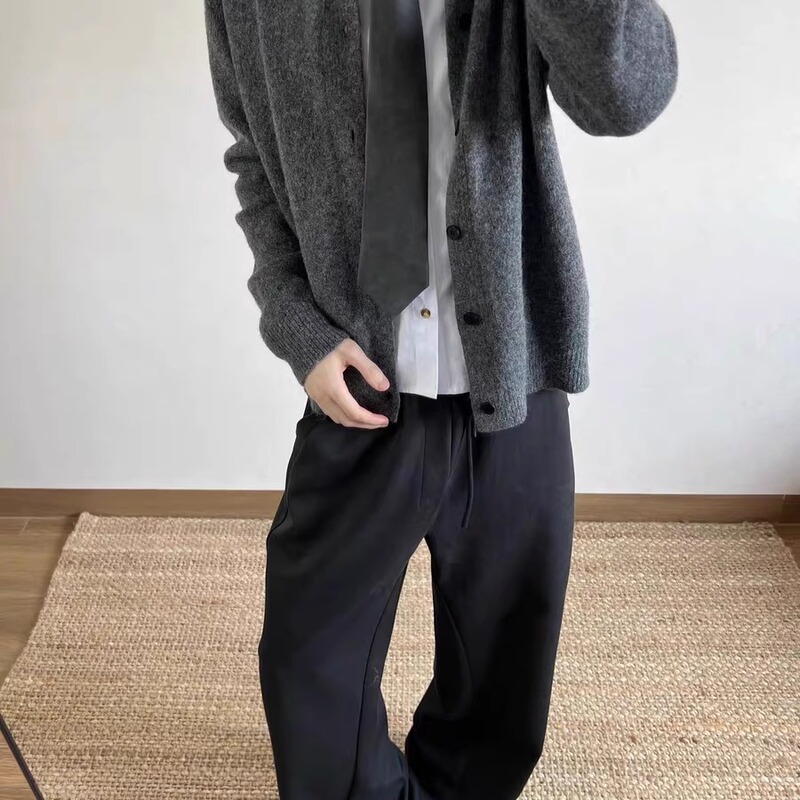 Iwtff Floral Yarn Wool Blend Half-Turtleneck Sweater for Men, Spring and Autumn Vintage Old Money Style Knitted Cardigan Cleanfit