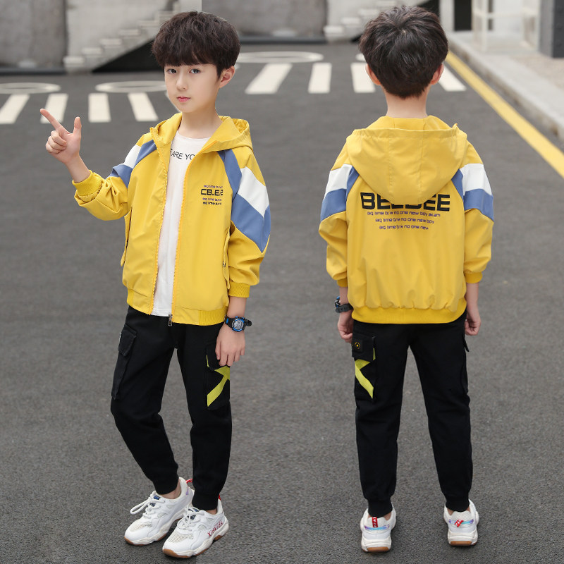 Boy's autumn clothing 2021 new foreign web Red suit Shuai Qi Tide Clothing sport CUHK Tong Chun Autumn Ji Children's clothing