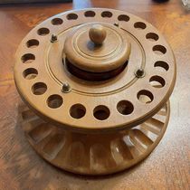 Second-hand American walnut 20-hole old-fashioned pipe holder with humidifier and rotatable xx527