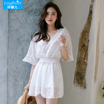 Korean split swimsuit womens three-piece set small fragrant wind bikini skirt cover belly small chest gathered hot spring bathing suit