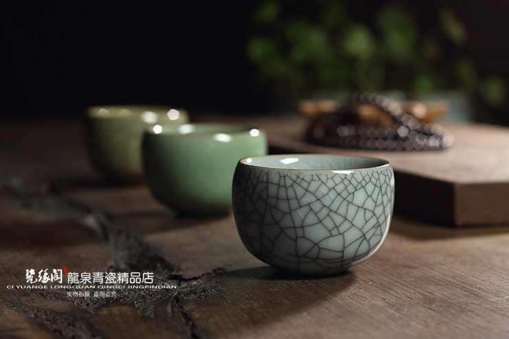 Long Tuyền Celadon Kung Fu Bộ tách trà Cup nhỏ Cup Cup Cup Cup Ice Ice Ice Master Cup Cup khách Cup Cup đơn bộ tách trà