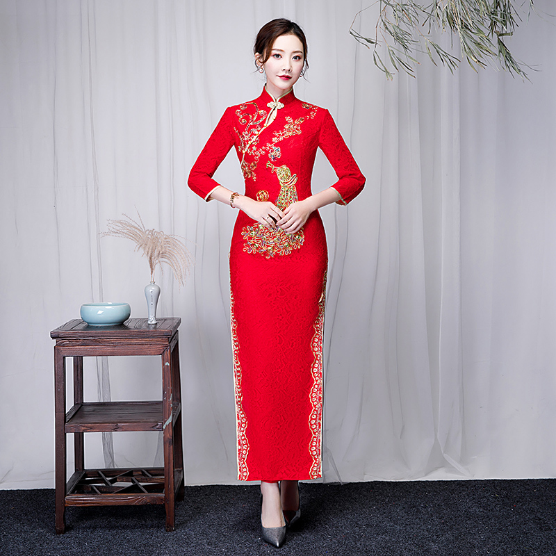 New lace big red qipao long sleeve embroidered bridal dress stage walk show improvement Welcome Gift Instrument back to the door