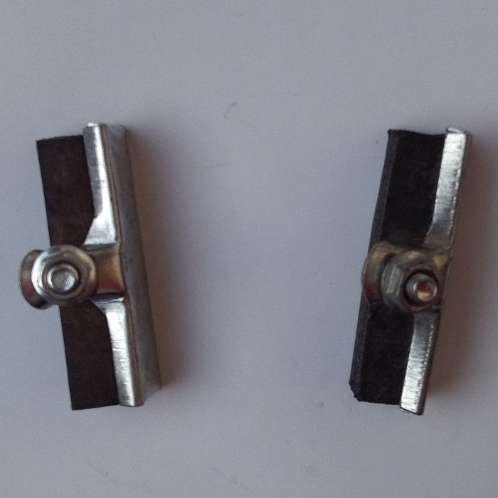 Old hand brake leather 26 car 28 car brake leather old side brake Pip pass pliers-shaped brake leather