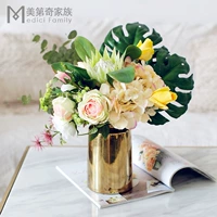 [L] C Type Bouquet+Mulandi Vase B Модель B