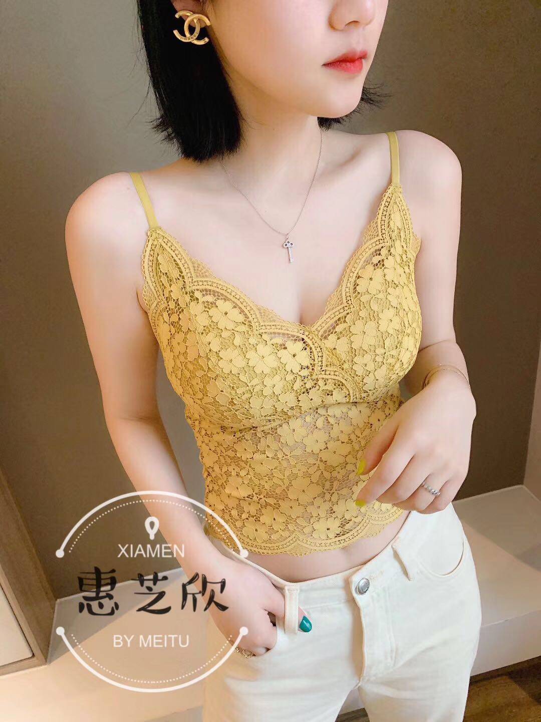 Sexy Lace Harnesses Female Nehitch Hook Flowers Beauty Back No Steel Ring Anti-Walk Light Slim triangular Cup Breasted Bottom Vest