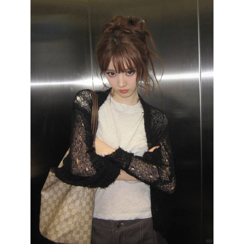 Pd's Greatest Work, Tian Xiwei's Same Style Ripped Irregular Loose Shoulder-Length V-Neck Knitted Cardigan for Women 0319