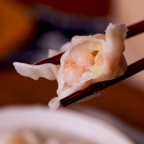 Като креветки wonton 10 -й скорость свежие креветки гладкие замороженные завтрак на завтрак еда Гонконг -стиль wonton noodle ингредиенты пельмени