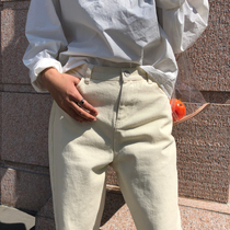  2019 new casual solid color jeans with straight legs and thin Korean Dongdaemun Korean ins retro loose port style