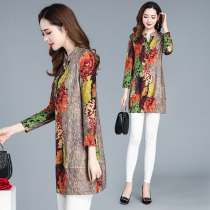  Bottoming shirt womens 2021 early spring and autumn new western-style age-reducing top wild belly-covering shirt t-shirt mothers outfit