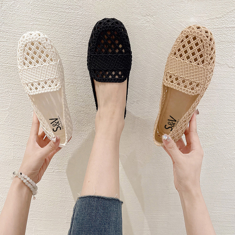 Summer New Korean Style Hollow-Out Closed-Toe Fashionable Versatile Breathable Soft Sandals with Covered Heel and Shallow Flat Sole for Women