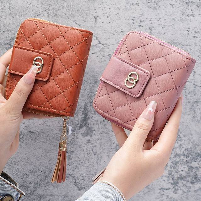 ກະເປົາເງິນຂອງແມ່ຍິງທີ່ຫຼາກຫຼາຍຄວາມສາມາດສູງ 2024 new diamond wallet women's short ins style personalized students version wallet