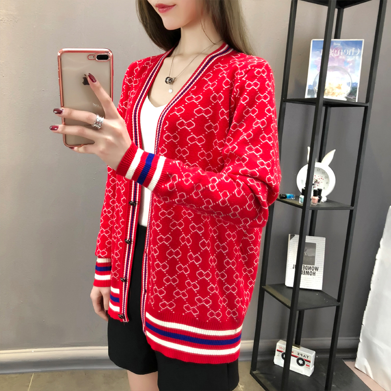 Áo len xuân hè 2019 mới và áo len nữ ngắn đoạn ngắn Hàn Quốc phiên bản mùa xuân và mùa thu hoang dã bên ngoài áo khoác nữ dệt kim dài tay áo len nữ cổ cao