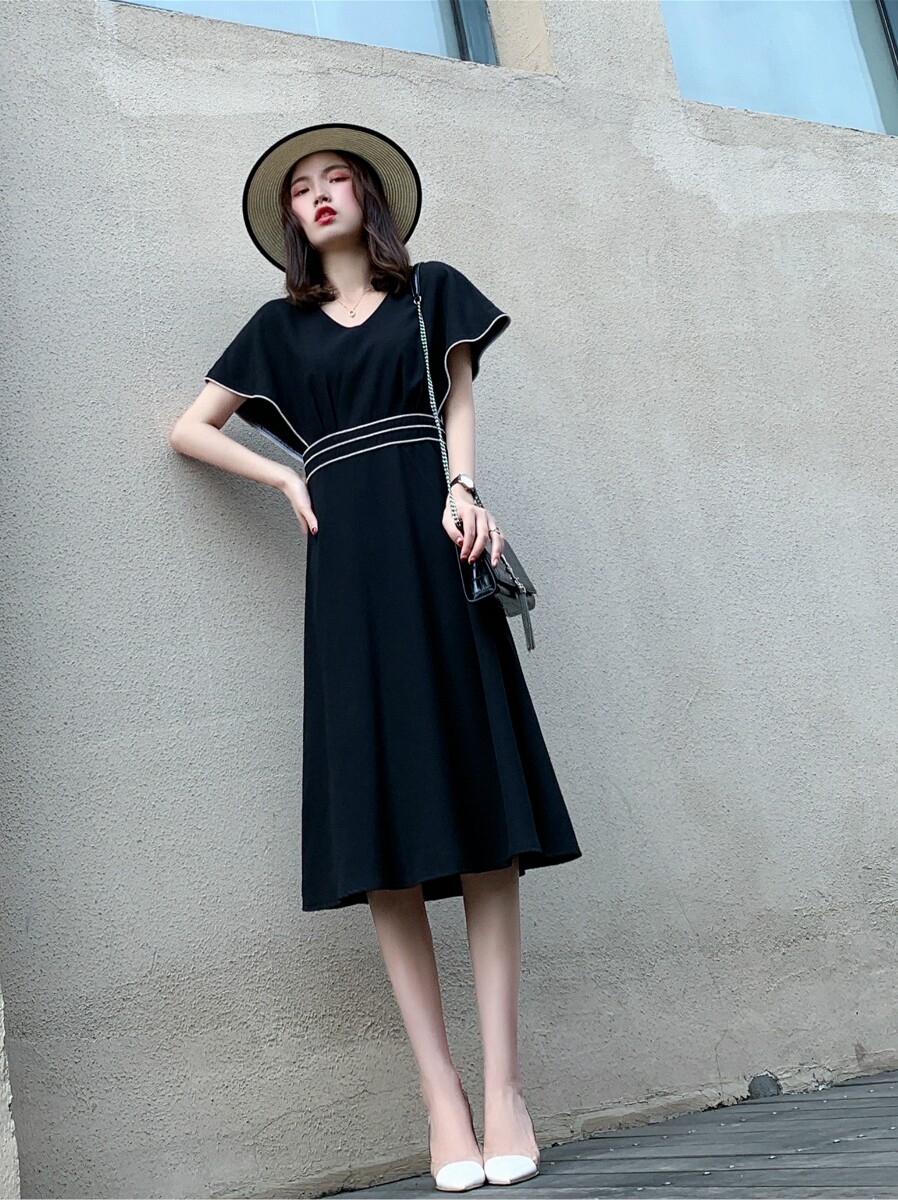 France 2020 new Hepburn air skirt with lean skirt shade meat skirt black snow dress female summer