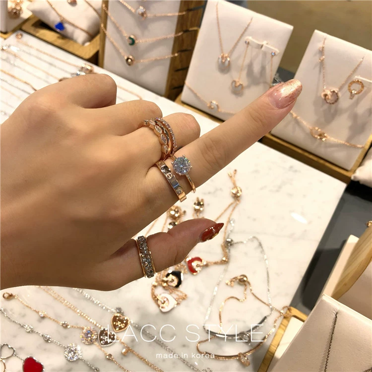 Hàn Quốc Dongdaemun Nhẫn kim cương nhiều lớp đơn giản Double T Diamond Một hạt Vòng tay mở Phụ kiện vòng đeo tay Nữ nhẫn lông đuôi voi