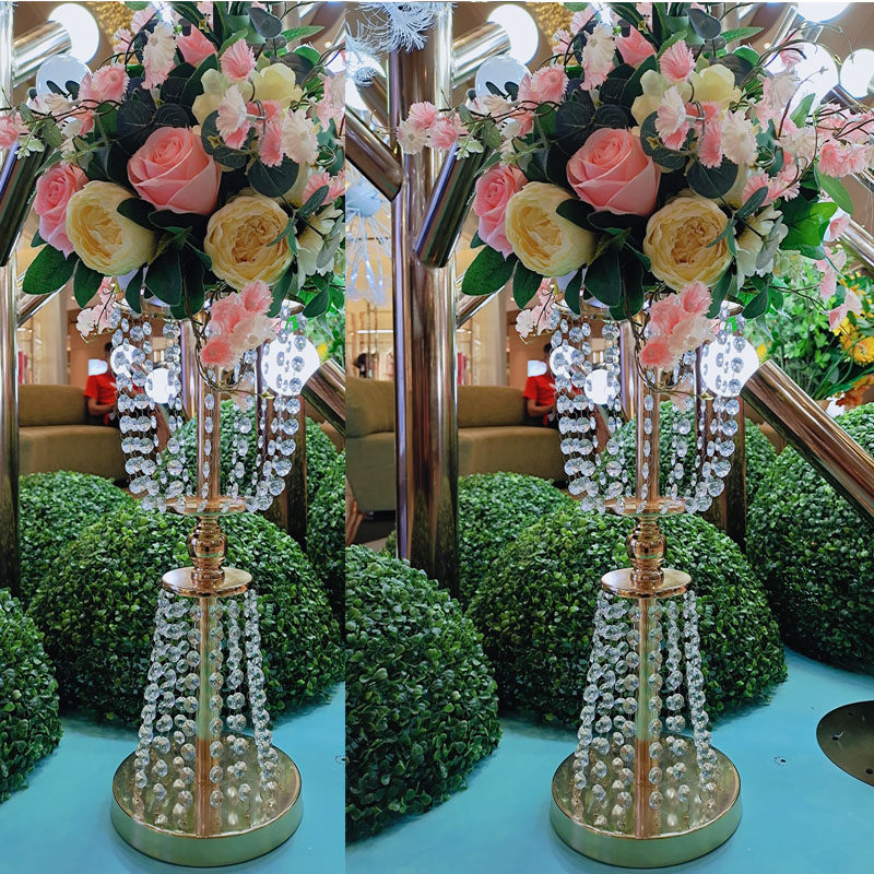 2020 new golden silver small brute waist flower shelf Decorative Props Candle Terrace Crystal Road Leading Wedding Celebration Prop Greeting