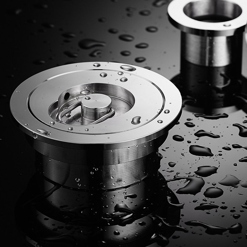 ����ȫͭԡ��ԡ�׵�©