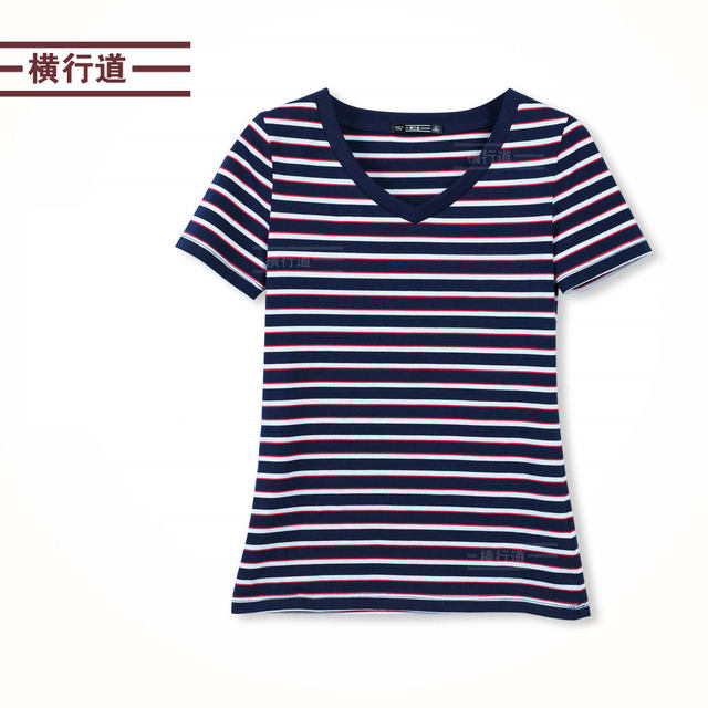 2024 new summer sweetheart neck striped short-sleeved t-shirt women's caring shirt summer v-neck mother middle-aged half-sleeved top