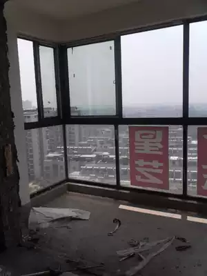 Changzhou Shunxin doors and windows 757 aluminum alloy double-layer ordinary glass partition sealing balcony 13584558317