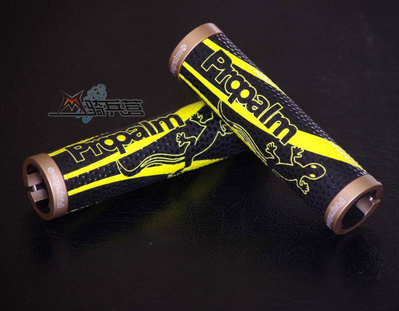 Poignées de vélo - Ref 2341626 Image 5