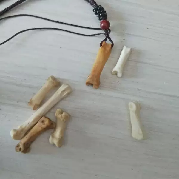 Товары от 大草原骨雕工艺品