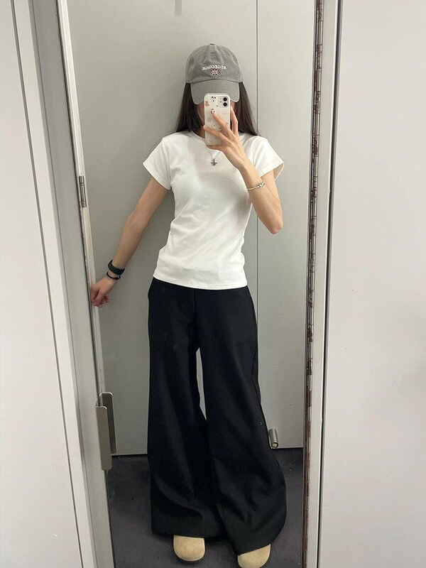 Shaoqianzhuang American-Style White Round-Neck Regular Shoulder Short-Sleeve T-Shirt for Women, Summer 2026, Simple, Tight-Fitting, Versatile for Hot Girls Shaoqianzhuang American-Style White Round-Neck Regular Shoulder Short-Sleeve T-Shirt for Women, Summer 2026, Simple, Tight-Fitting, Versatile for Hot Girls