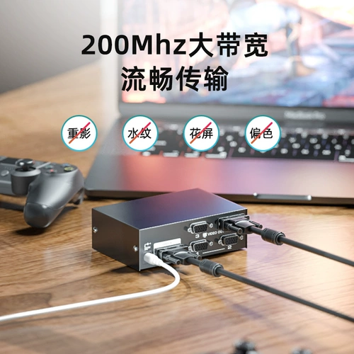 VGA -дистрибьютор в одну точку четырех высокооделена компьютерного видео преобразователя Дисброс частота дивизируйте 1 точку 4 провода, один -ин -экранный телевизионный проектор 1080p Многократный экстендер