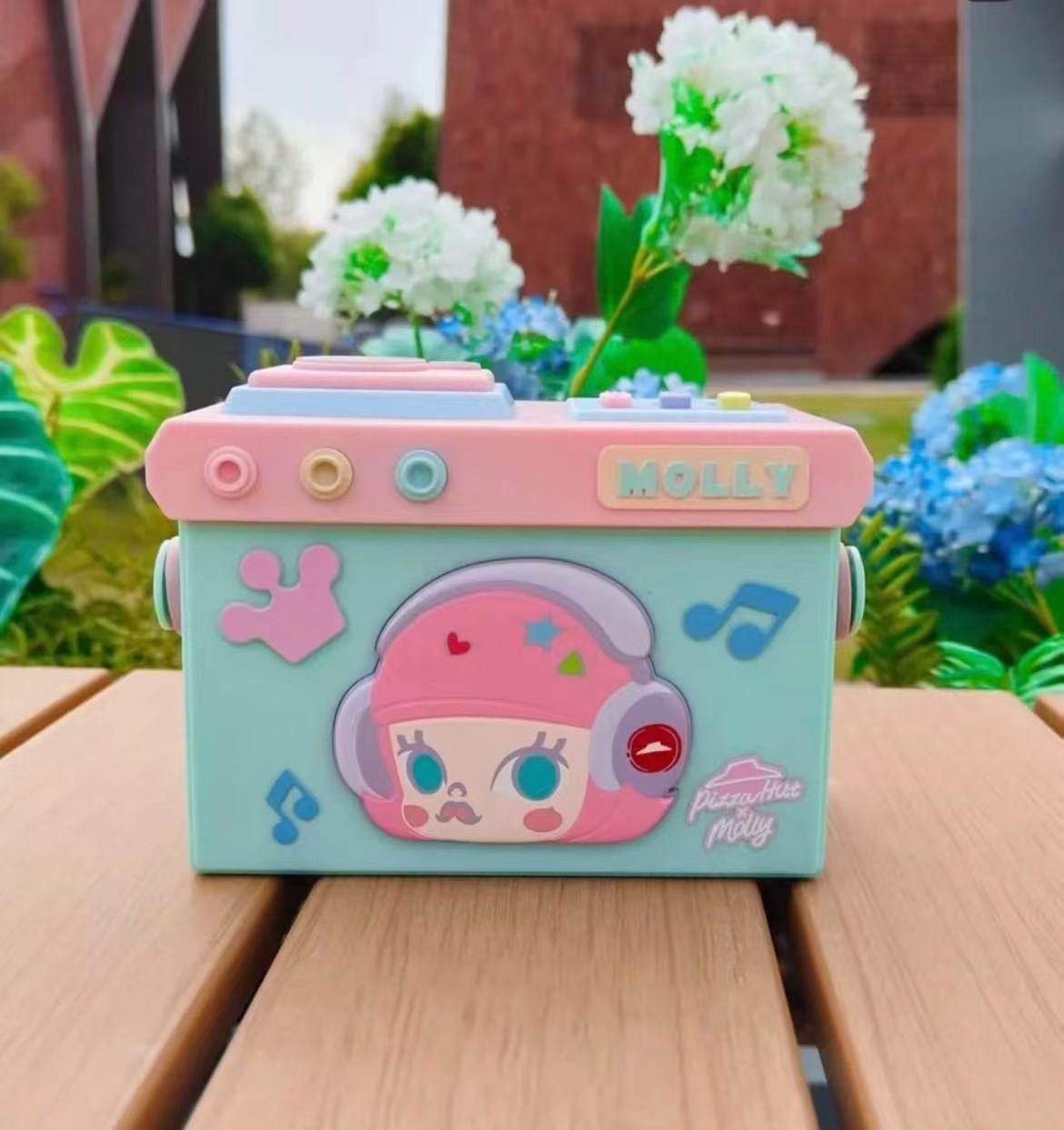 Pizza Hut X POP MART MOLLY Bluetooth Speaker Cushion Cup Bag